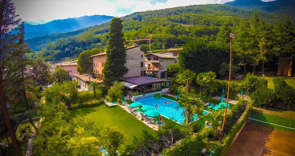 Residence Concaverde Pomarolo Екстер'єр фото